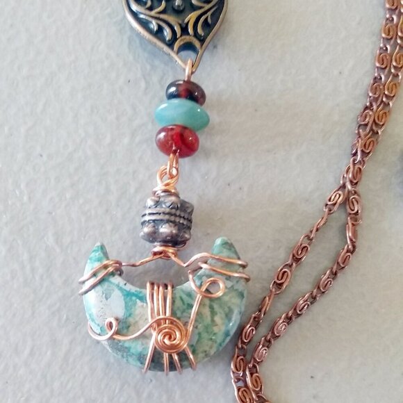 One-Of-A-Kind! Crescent Moon Necklace! Elaborately Sectioned Wire Wrapped Design - Picture 9 of 14